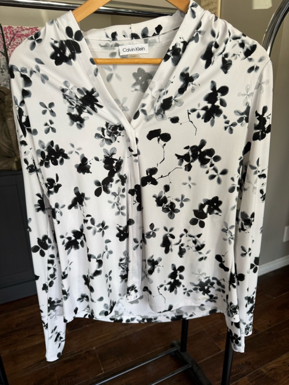 Calvin Klein White Button-Front Top with Black Floral Print